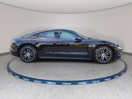 2023 Porsche Taycan
