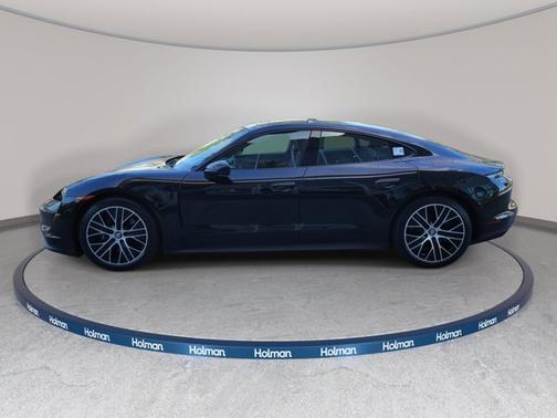 2023 Porsche Taycan