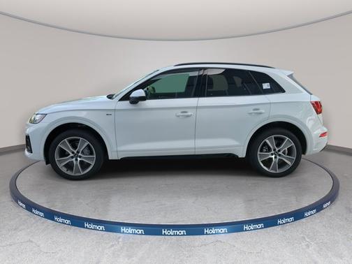 2025 Audi Q5 S line Premium