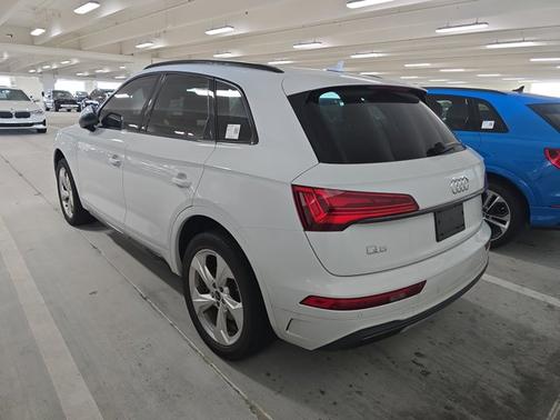 2021 Audi Q5 Premium Plus