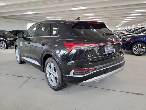 2026 Audi Q4 e-tron Premium