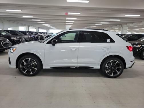 2025 Audi Q3 S line Premium Plus