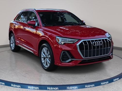 2023 Audi Q3 Premium Plus 45 TFSI S line quattro Tiptronic