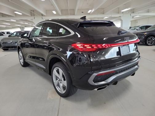 2025 Audi Q5 Sportback Premium Plus
