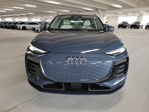 2025 Audi Q6 e-tron Premium