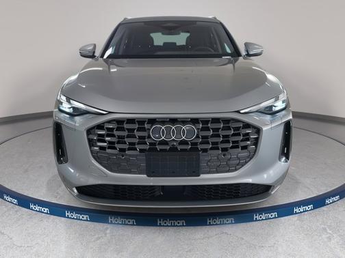 2025 Audi Q5 Premium