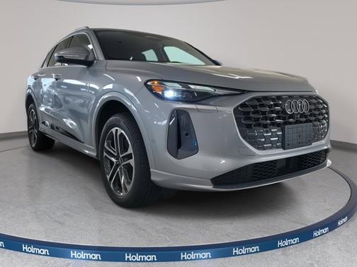 2025 Audi Q5 Premium