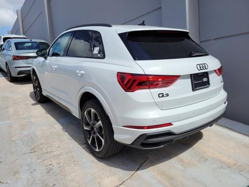 2025 Audi Q3 S line Premium Plus