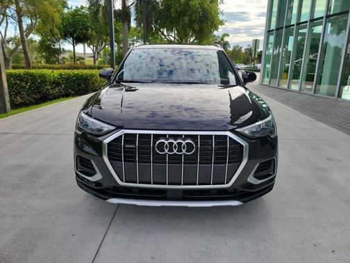 2022 Audi Q3 Premium