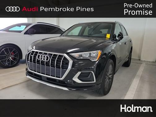 2022 Audi Q3 Premium