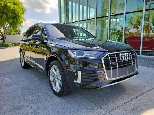 2022 Audi Q7 Premium