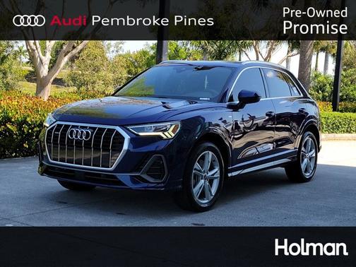 2022 Audi Q3 S line Premium Plus