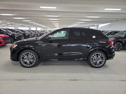 2025 Audi Q3 S line Premium Plus