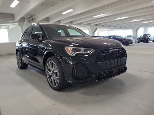 2025 Audi Q3 S line Premium Plus
