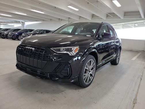 2025 Audi Q3 S line Premium Plus