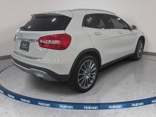 Polar White 2018 Mercedes-Benz GLA 250 Base