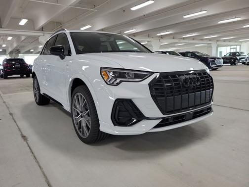 2025 Audi Q3 S line Premium Plus