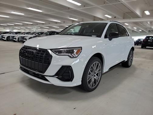 2025 Audi Q3 S line Premium Plus