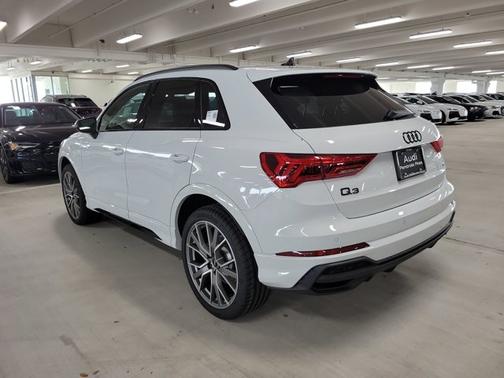 2025 Audi Q3 S line Premium Plus