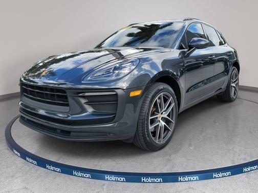 2022 Porsche Macan