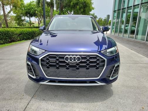 2023 Audi Q5 S line Premium Plus
