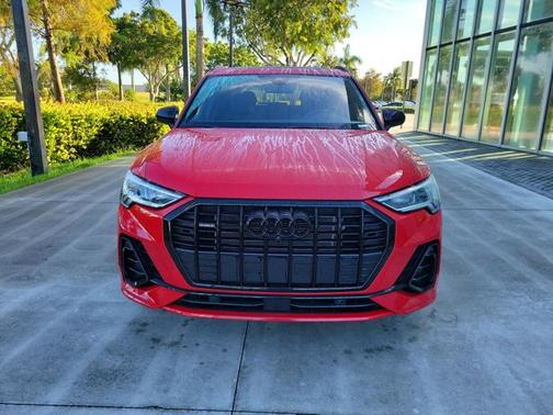 2025 Audi Q3 S line Premium Plus