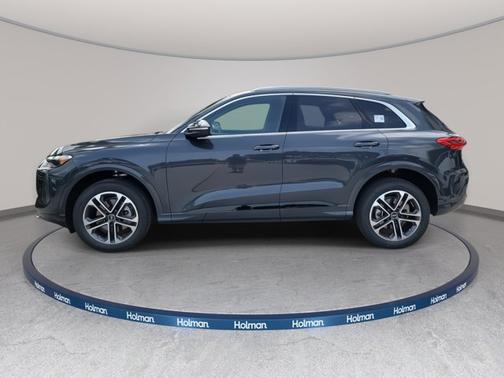 2025 Audi Q5 Premium