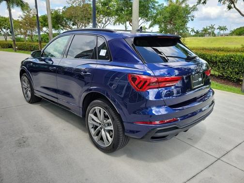 2025 Audi Q3 S line Premium