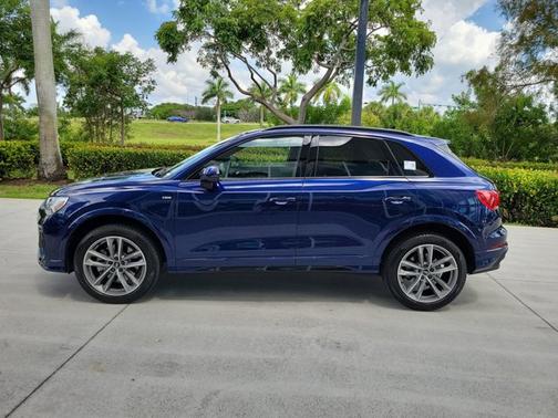 2025 Audi Q3 S line Premium