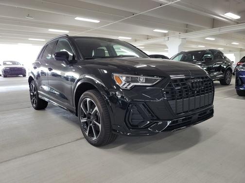 2025 Audi Q3 S line Premium Plus