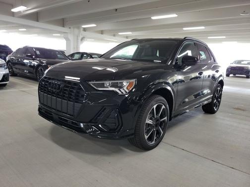 2025 Audi Q3 S line Premium Plus