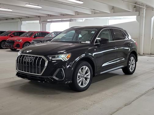 2025 Audi Q3 S line Premium Plus