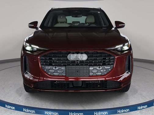 2025 Audi Q5 Premium