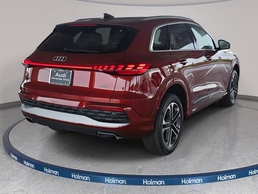 2025 Audi Q5 Premium