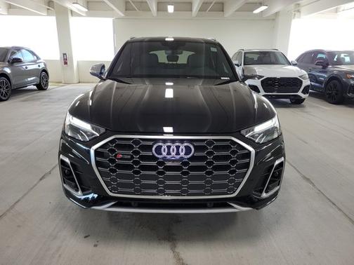 2025 Audi SQ5 Premium Plus