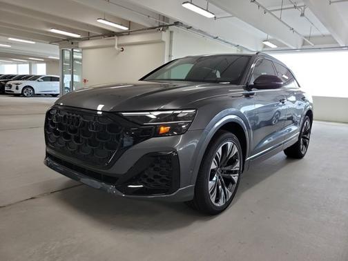 2025 Audi Q8 Premium Plus