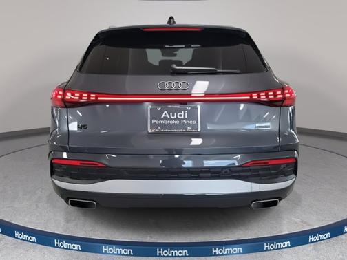 2025 Audi Q5 Premium Plus