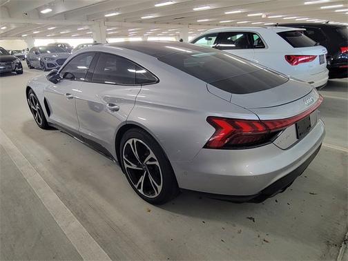 2022 Audi e-tron GT Prestige