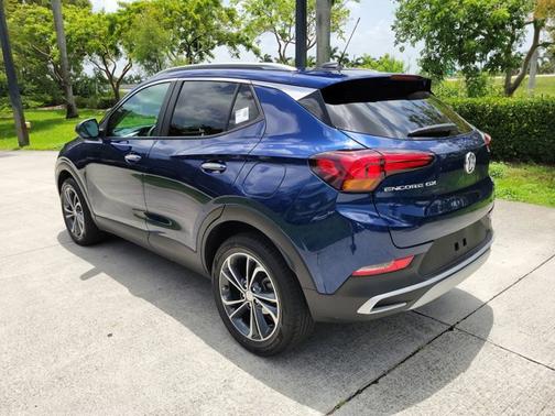 2022 Buick Encore GX Select