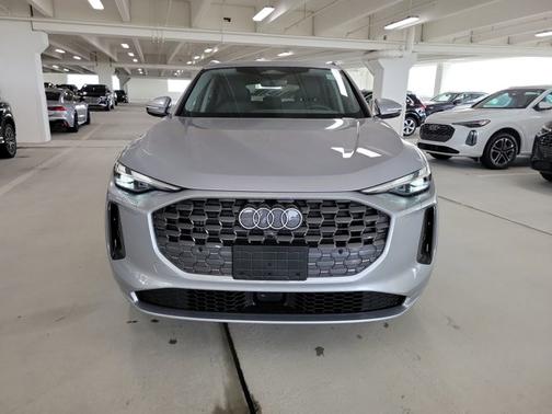 2025 Audi Q5 Premium