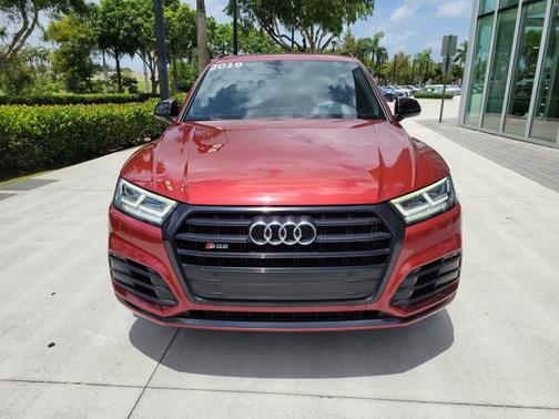 2019 Audi SQ5 Premium Plus