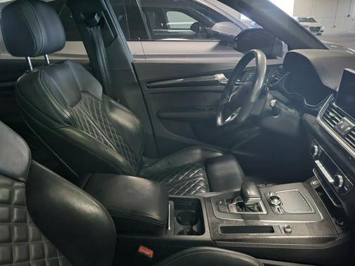 2019 Audi SQ5 Premium Plus