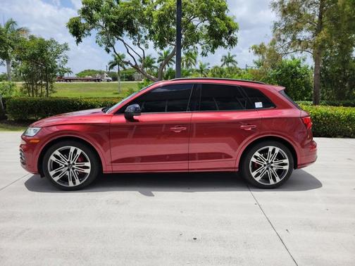 2019 Audi SQ5 Premium Plus