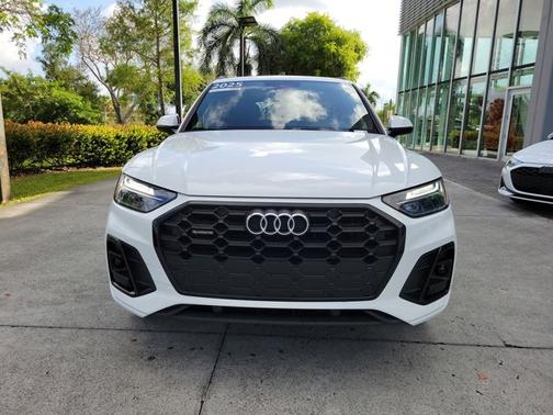 2025 Audi Q5 S line Premium