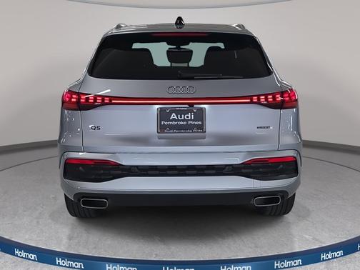 2025 Audi Q5 Premium Plus