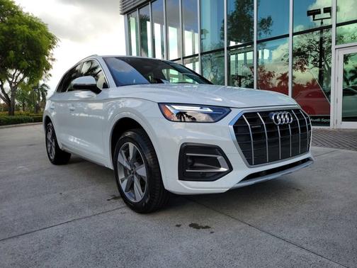 2024 Audi Q5 Premium