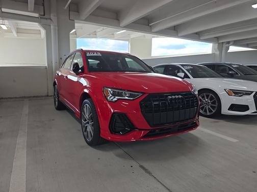 2025 Audi Q3 S line Premium Plus