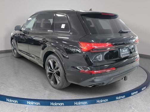 2025 Audi Q7 Premium Plus
