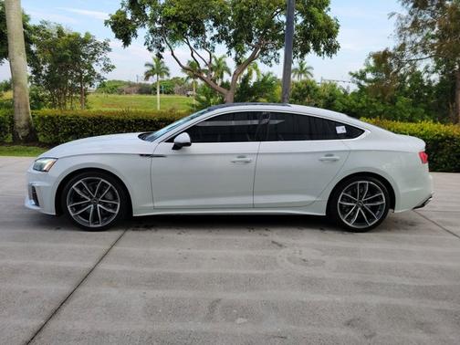 2023 Audi A5 Sportback S line Premium Plus