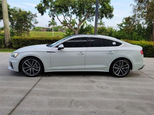 2023 Audi A5 Sportback S line Premium Plus